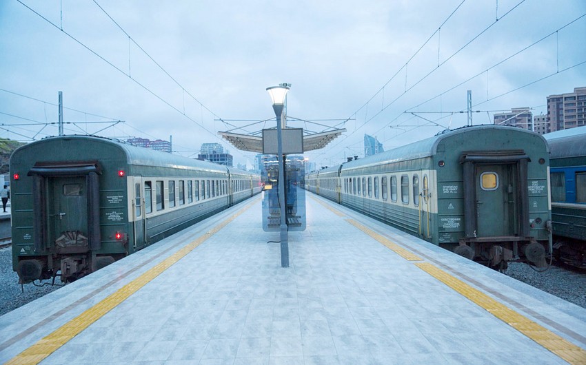 В график движения пассажирского поезда Баку-Ростов внесены изменения