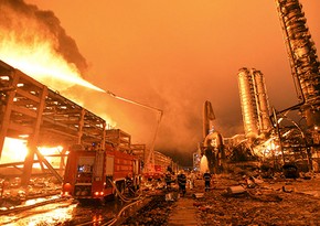 При взрыве на иранском НПЗ погиб один человек, ранены четверо