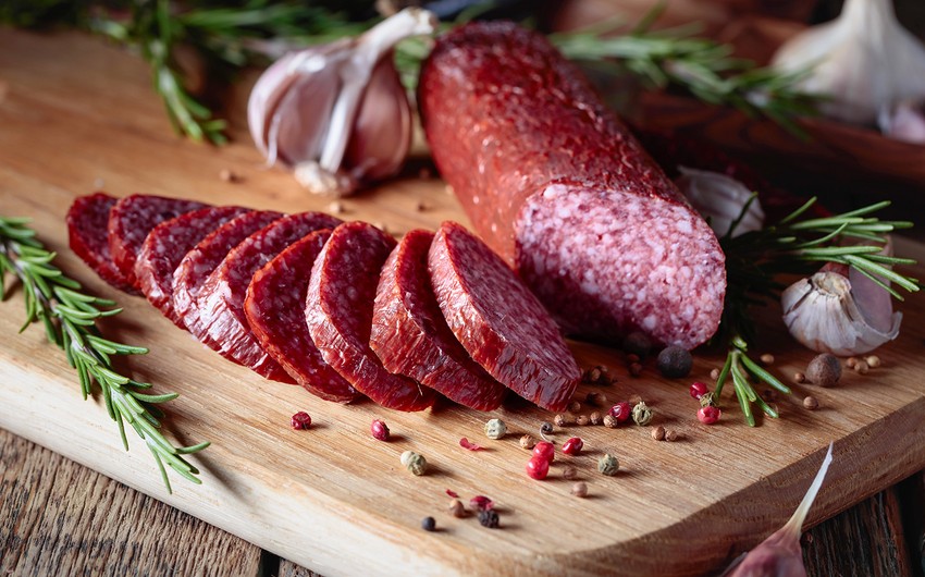 Азербайджан возобновил импорт колбасы из Нидерландов