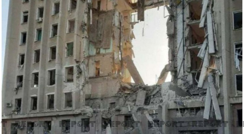 Air strikes hit building of regional administration of Mykolayiv ...