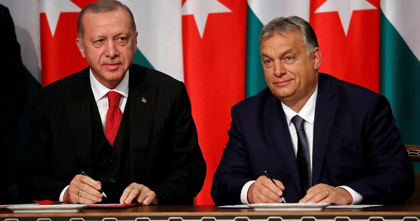 Премьер Венгрии: Нам нужна была победа Эрдогана как глоток свежего воздуха