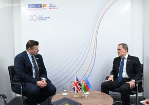Между Азербайджаном и Великобританией обсуждены вопросы, представляющие взаимный интерес