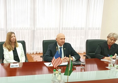 В МИД Туркменистана прошла встреча с послом США