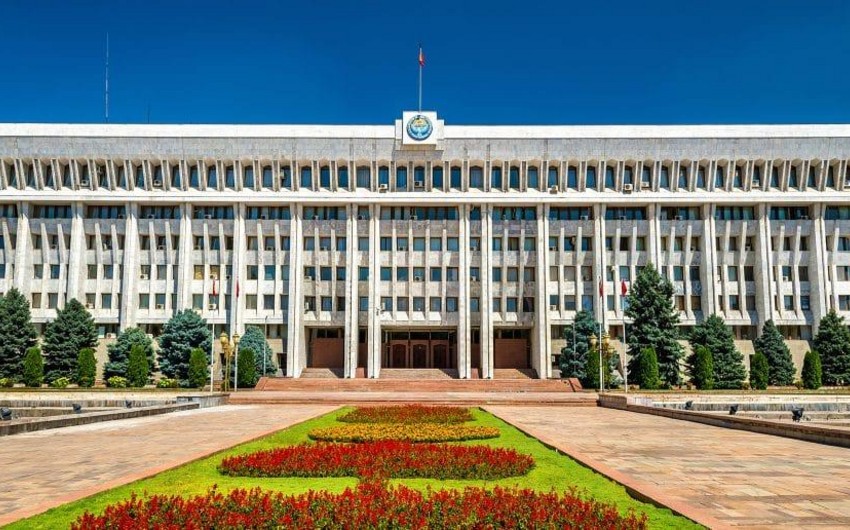 Шесть политических партий войдут в парламент Кыргызстана