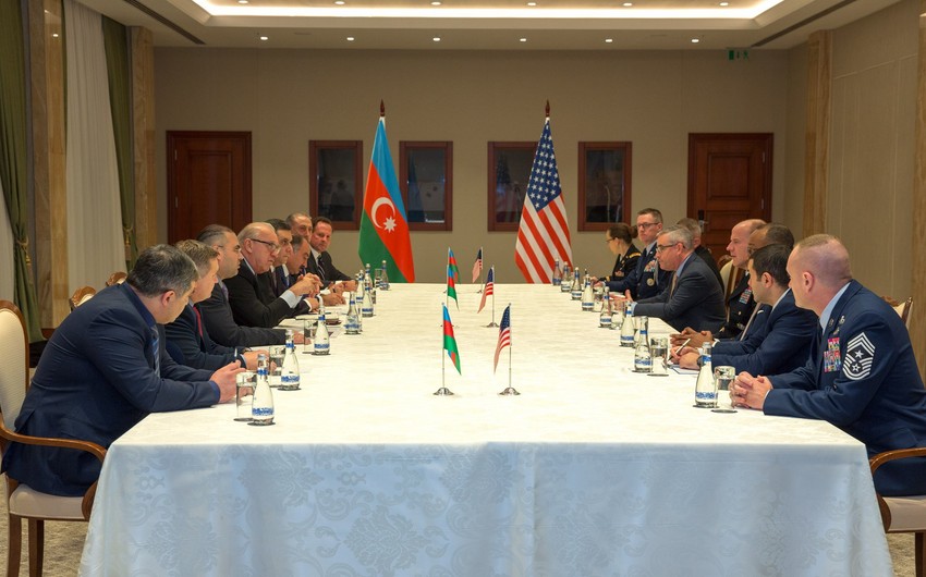AZAL-ın prezidenti ABŞ-ın nəqliyyat komandanı ilə görüşüb