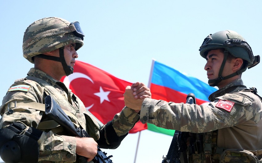 Мандат турецких военнослужащих в Азербайджане продлен еще на год