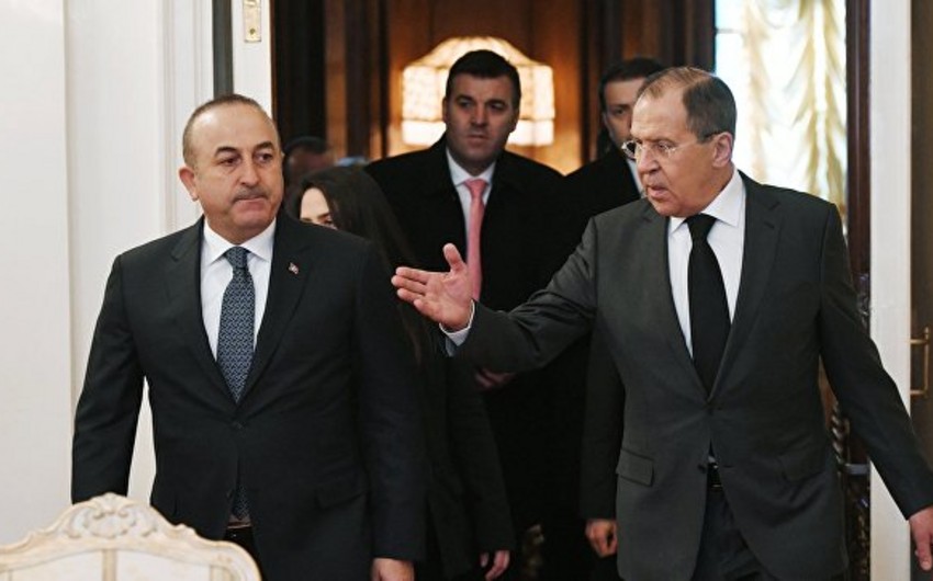 Лавров и Чавушоглу обсудили меры по обеспечению перемирия в Сирии