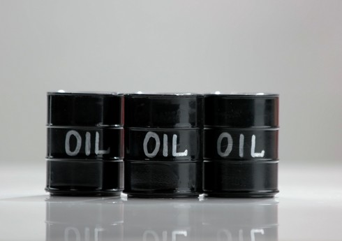 Азербайджан сократил объем продаж нефти в Италию на 29%