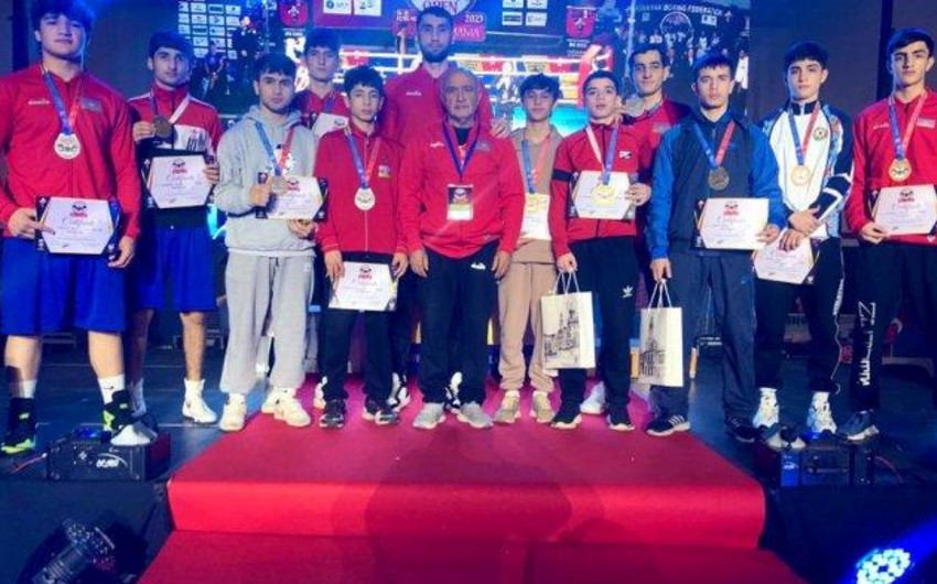 Азербайджанские боксеры завоевали 18 медалей на международном турнире в Румынии