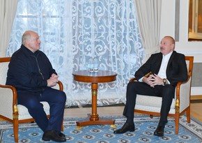 Ilham Aliyev meets with President of Belarus in Saint Petersburg