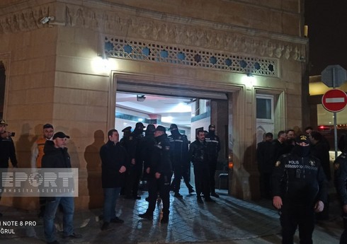 Тело Орхана Аскерова доставлено в мечеть 