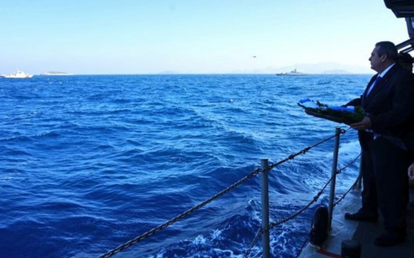Турция предупредила министра обороны Греции не приближаться к своему острову