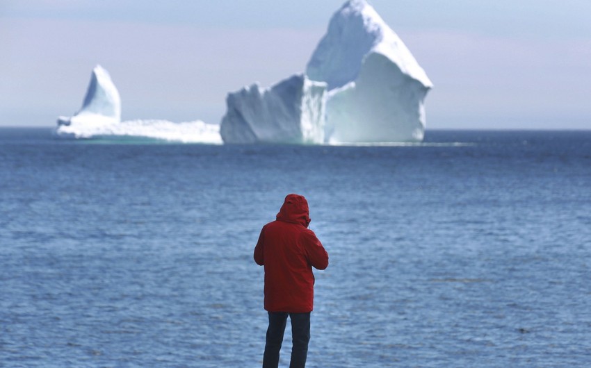 Antarktidadan Uels boyda nəhəng aysberq qopub