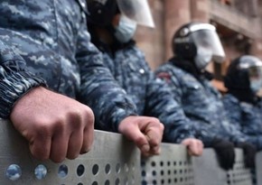 Yerevan polisi Paşinyanın əleyhdarlarını saxladı