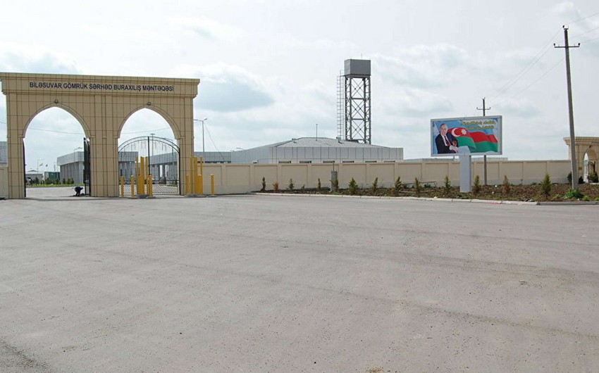 Two new customs checkpoints may be built on Azerbaijani-Iranian border