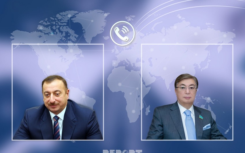 Президент Ильхам Алиев поздравил президента Казахстана Касым-Жомарта Токаева