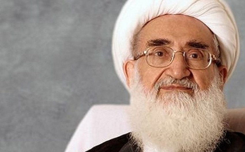 İranın tanınmış din xadimi Şəhidlər Xiyabanını ziyarət edib - FOTO