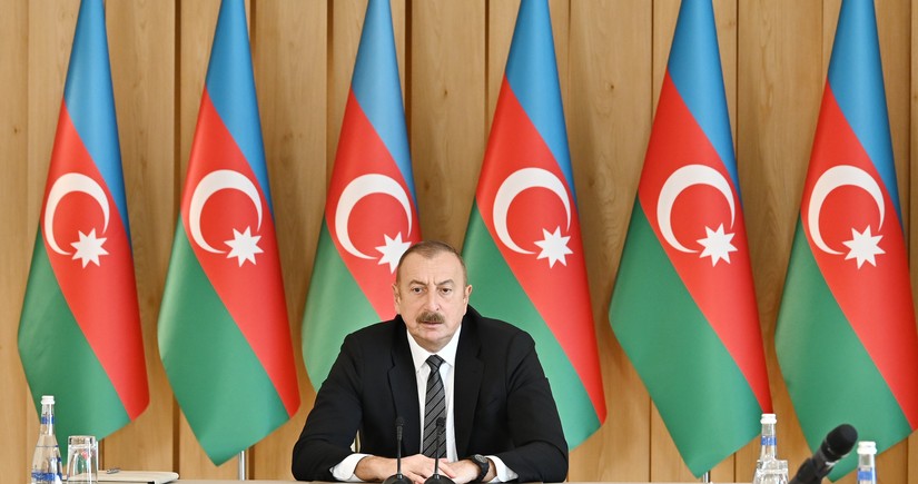 Ilham Aliyev congratulates UAE's new President