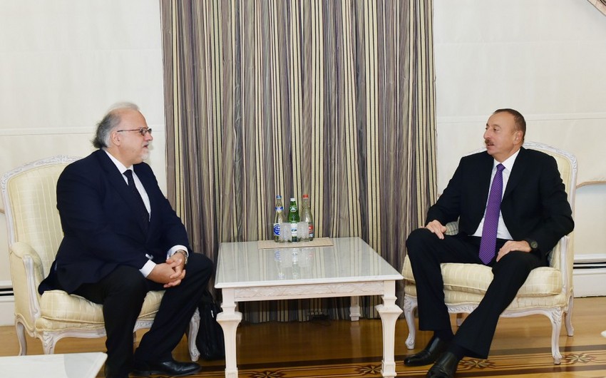 Президент Ильхам Алиев принял посла Франции в Азербайджане в связи с завершением дипломатической деятельности