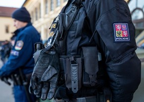 Czech Republic seeks man who threatened hundreds of schools with bombs