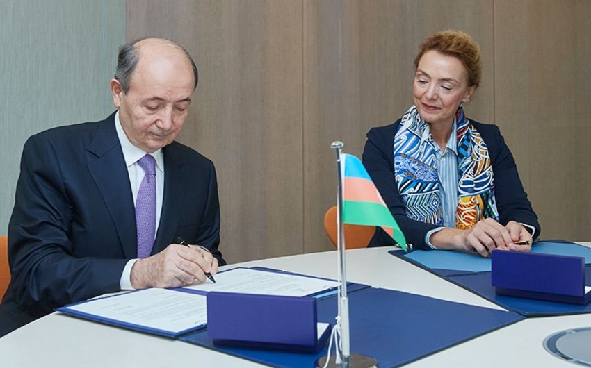Министр юстиции Азербайджана подписал протокол к Конвенции о выдаче