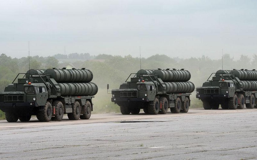 Rusiya S-400 komplekslərini Belarusa gətirib