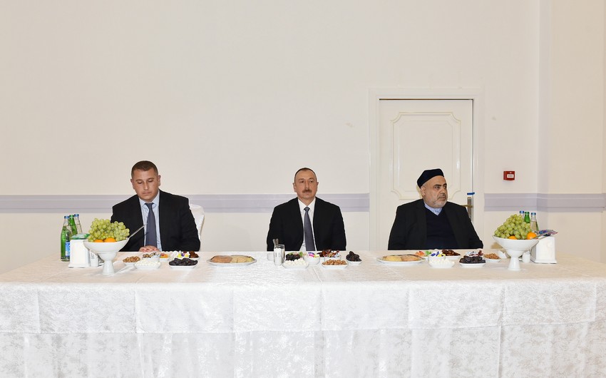 Президент Ильхам Алиев принял участие в церемонии поминовения видного ученого, академика Рафиги Алиевой