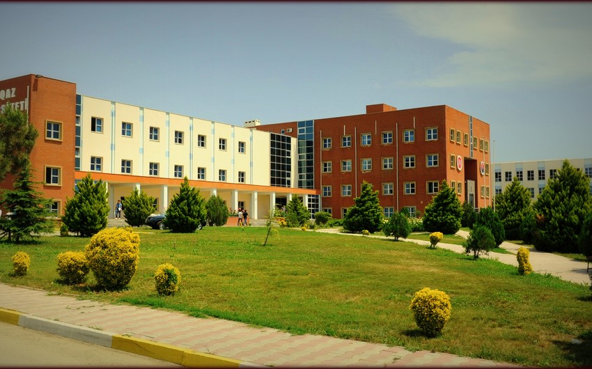 В Азербайджане принято решение о закрытии университета Кавказ