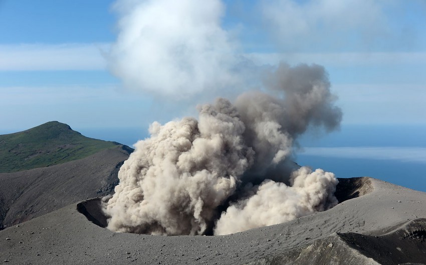 Ebeko Volcano on Kuril Islands erupts again