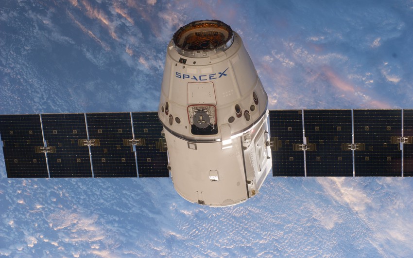 NASA сообщило о завершении стыковки грузового корабля Dragon к МКС