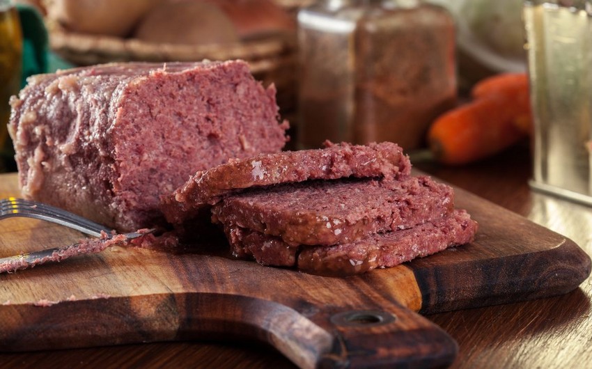 Azerbaijan imports 17 tons of canned meat from Russia’s Kurgan Oblast