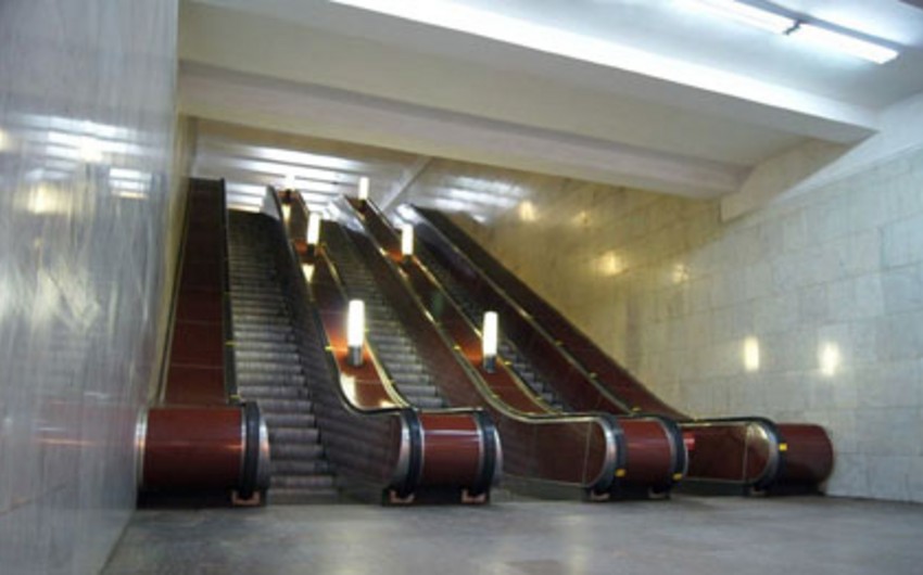 ​Bakı metrosunda bağlanan eskalator istifadəyə verilib