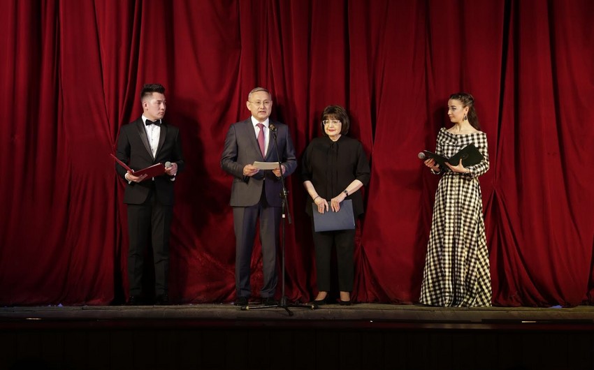 В Баку состоялся гала-концерт Казахской национальной академии хореографии - ФОТО