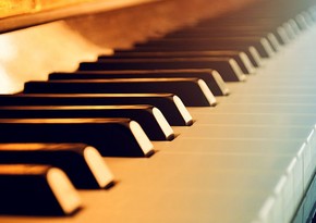 Azerbaijan’s annual piano imports: quantity rises, value drops