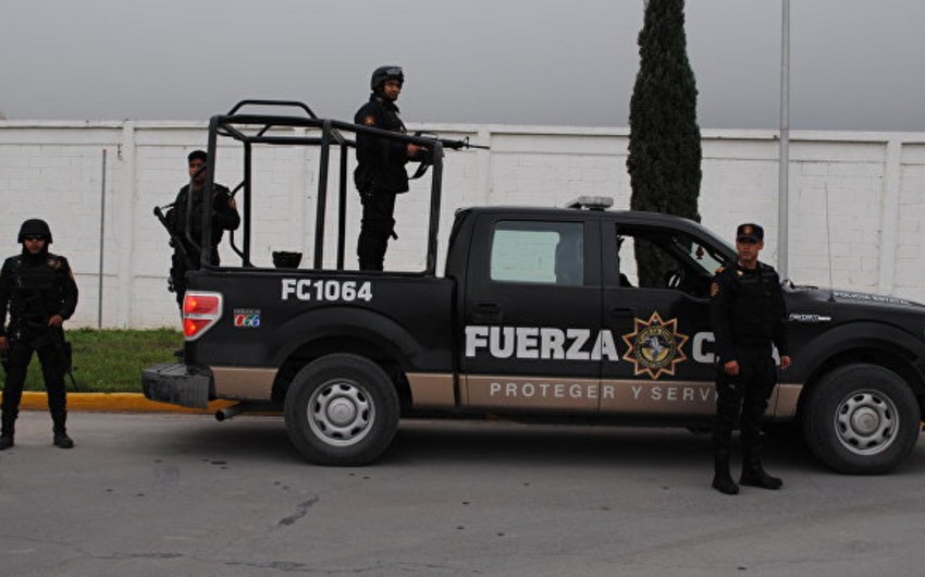 В Мексике из здания мэрии и полиции украли банкоматы и оружие