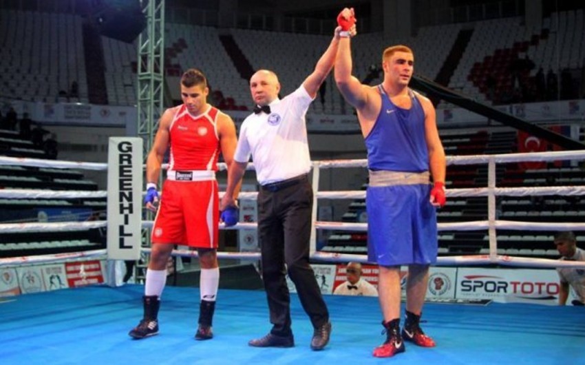 Азербайджанский боксер стал чемпионом Европы
