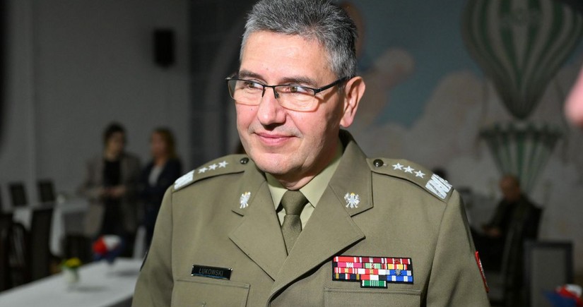 Dariuş Lukovski: Polşa müttəfiqlərdən kömək gələnə qədər bir-iki həftə davam gətirə bilər