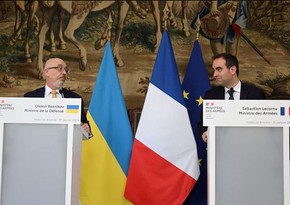 Главы Минобороны Украины и Франции провели переговоры в Париже
