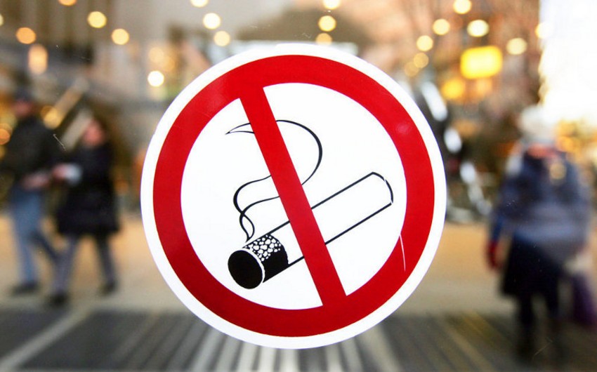 Милли Меджлис принял закон, ограничивающий курение сигарет в общественных местах в Азербайджане