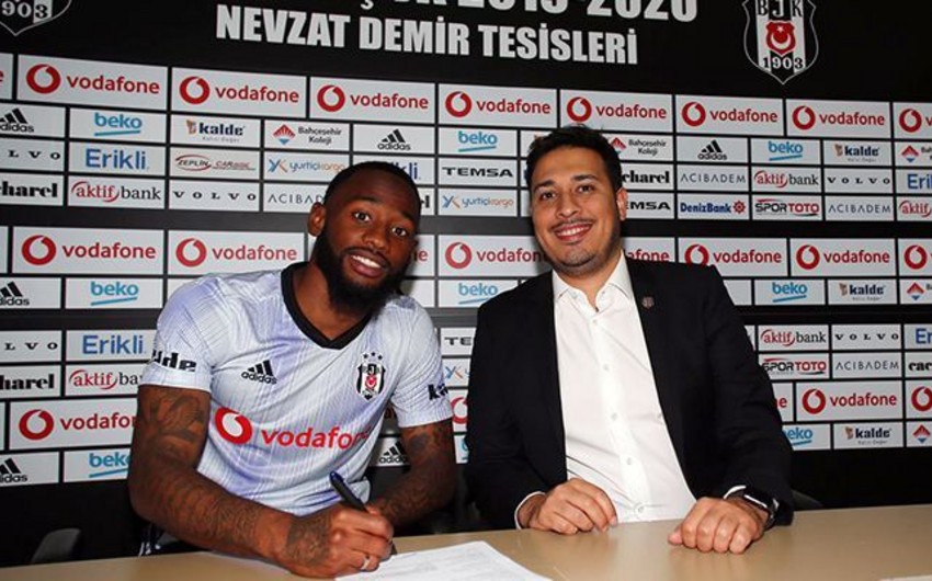 Beşiktaş Tottenhemin futbolçusu ilə müqavilə imzalayıb