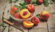 Azerbaijan resumes peach exports to Qatar