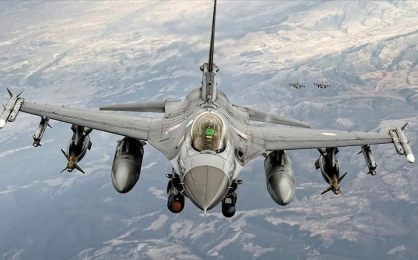 Турецкая авиация ликвидировала террористов на севере Ирака