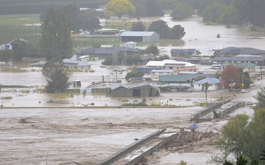В Новой Зеландии объявили чрезвычайное положение из-за шторма и наводнения
