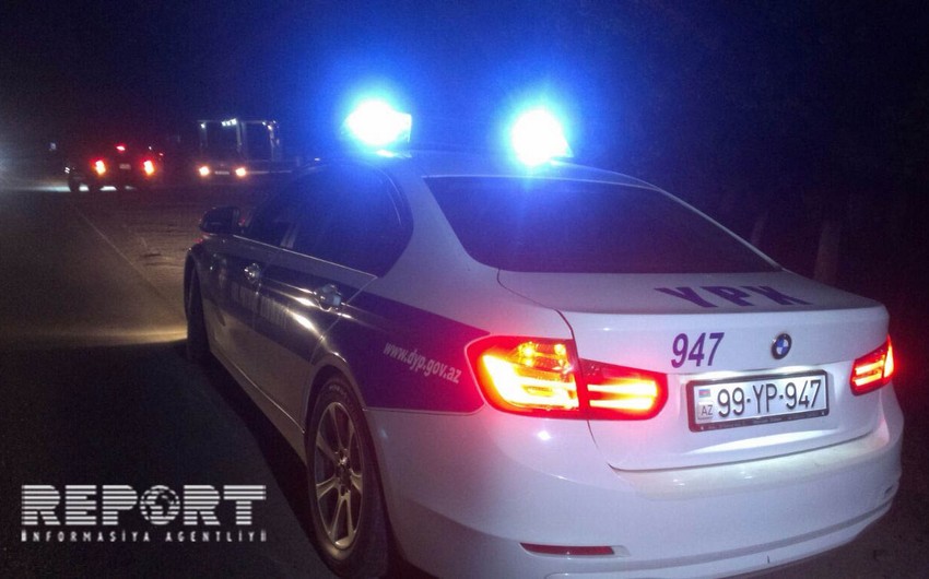 Hacıqabulda minik avtomobili yük maşını ilə toqquşub, 1 nəfər yaralanıb