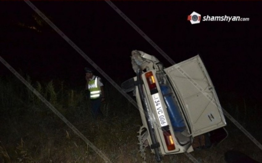 Serviceman killed in accident in Armenia, two hospitalized