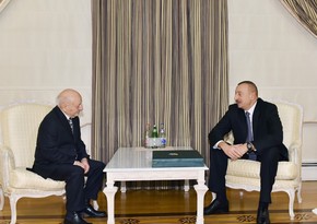 President Ilham Aliyev presents Heydar Aliyev Order to Omar Eldarov