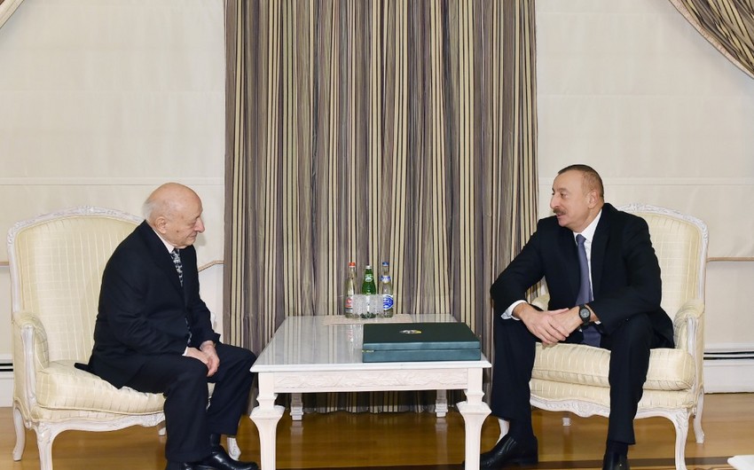 President Ilham Aliyev presents Heydar Aliyev Order to Omar Eldarov