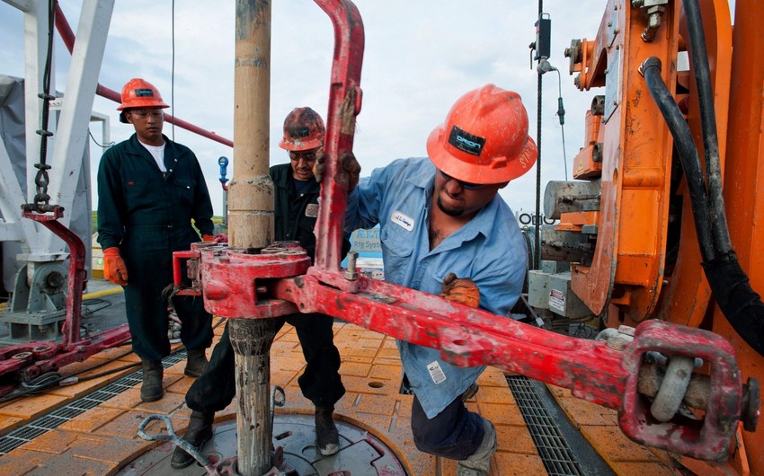 Number of oil & gas rigs growing in US