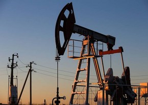 Azerbaijani oil price drops