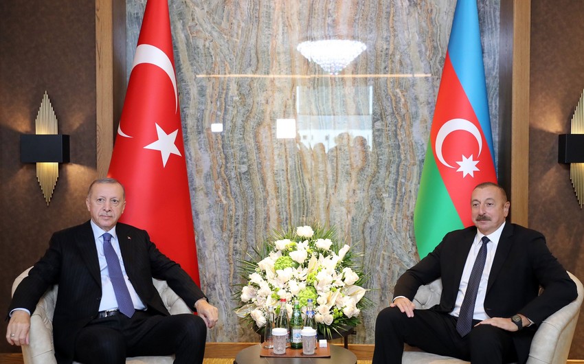 Azerbaijani, Turkish presidents mull ties